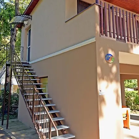 Natura Apartman * Makó